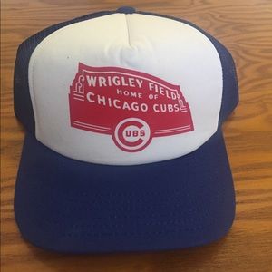 Chicago Cubs home hat.
